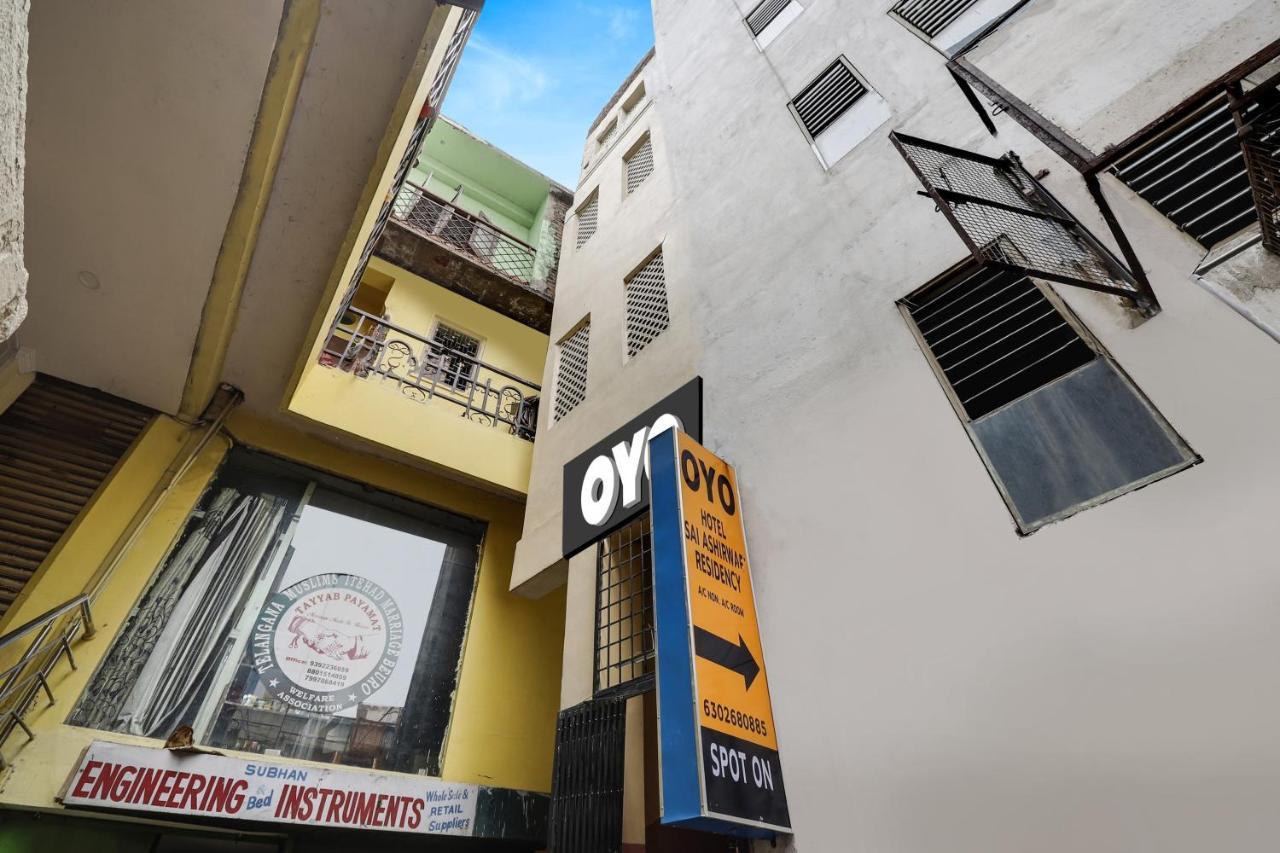 היידראבד Spot On Hotel Sai Ashirwad Residency מראה חיצוני תמונה