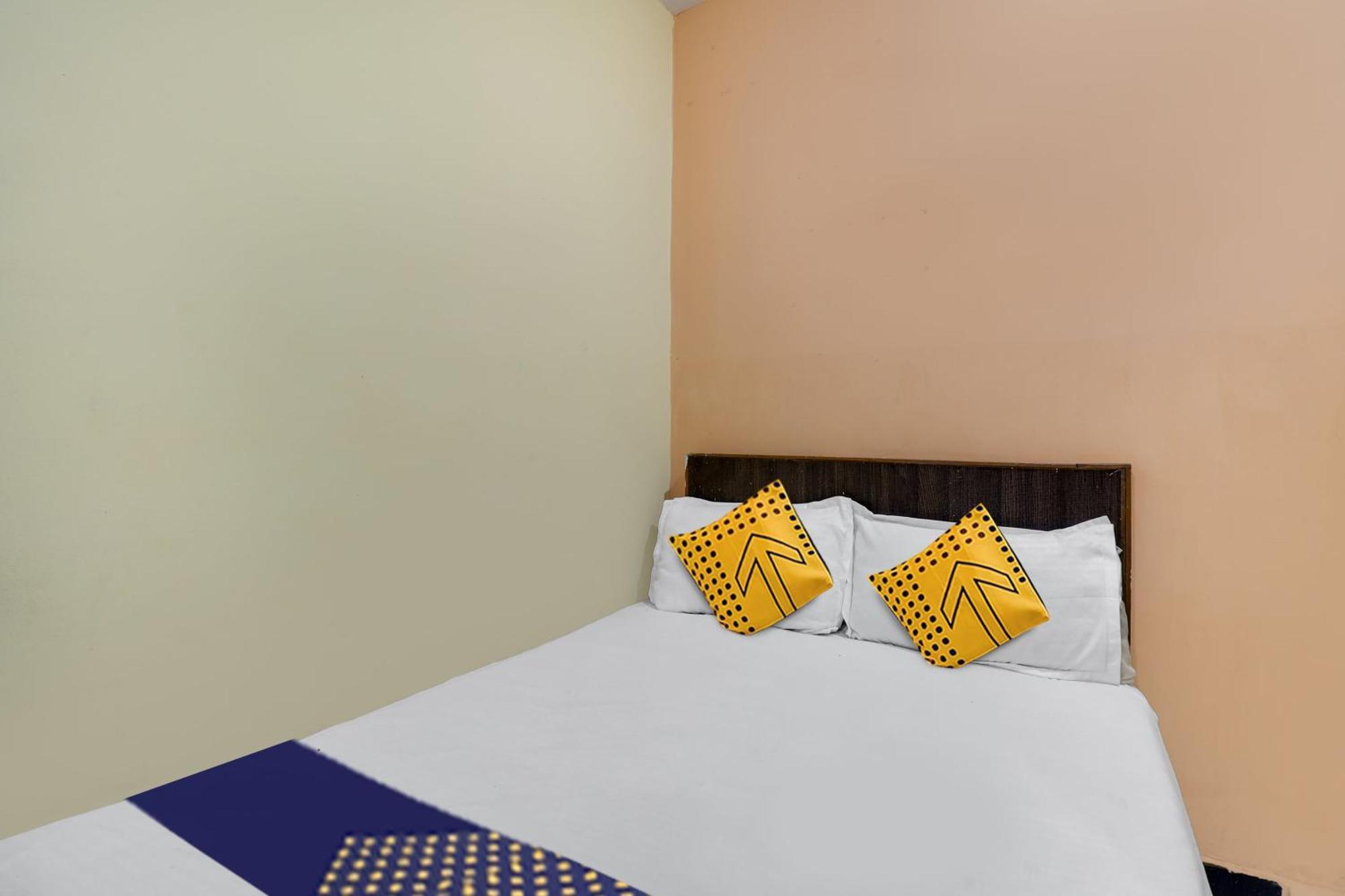היידראבד Spot On Hotel Sai Ashirwad Residency מראה חיצוני תמונה