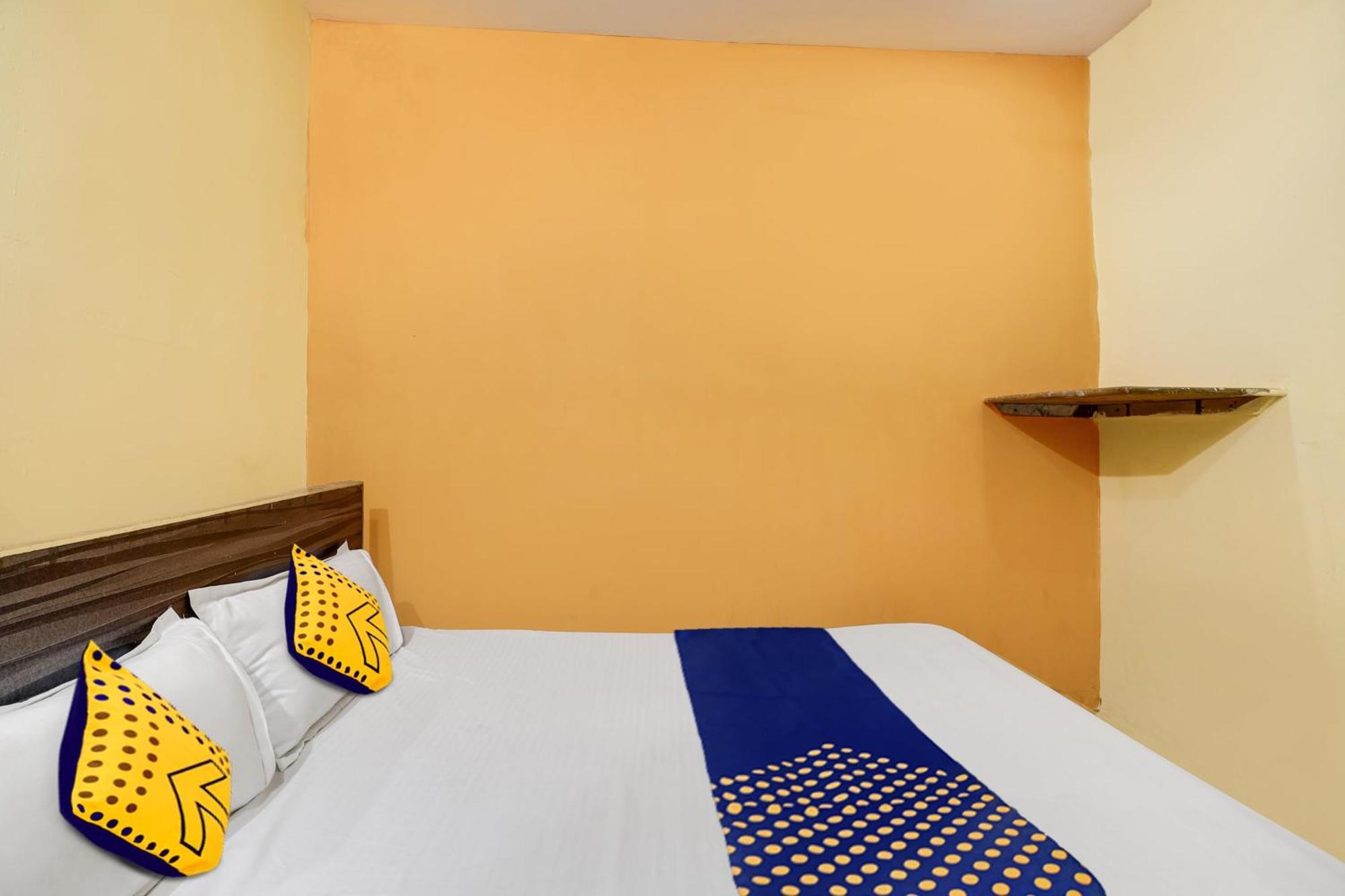 היידראבד Spot On Hotel Sai Ashirwad Residency מראה חיצוני תמונה